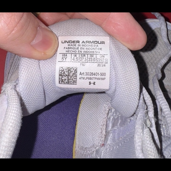 Size 5Y, Under Armour Curry 3Z 24 Basketball Shoes, Salt Purple - Picture 8 of 10